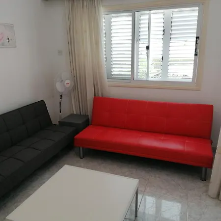 Entire Family 950m From Sea, 1350 From Nautical Club
